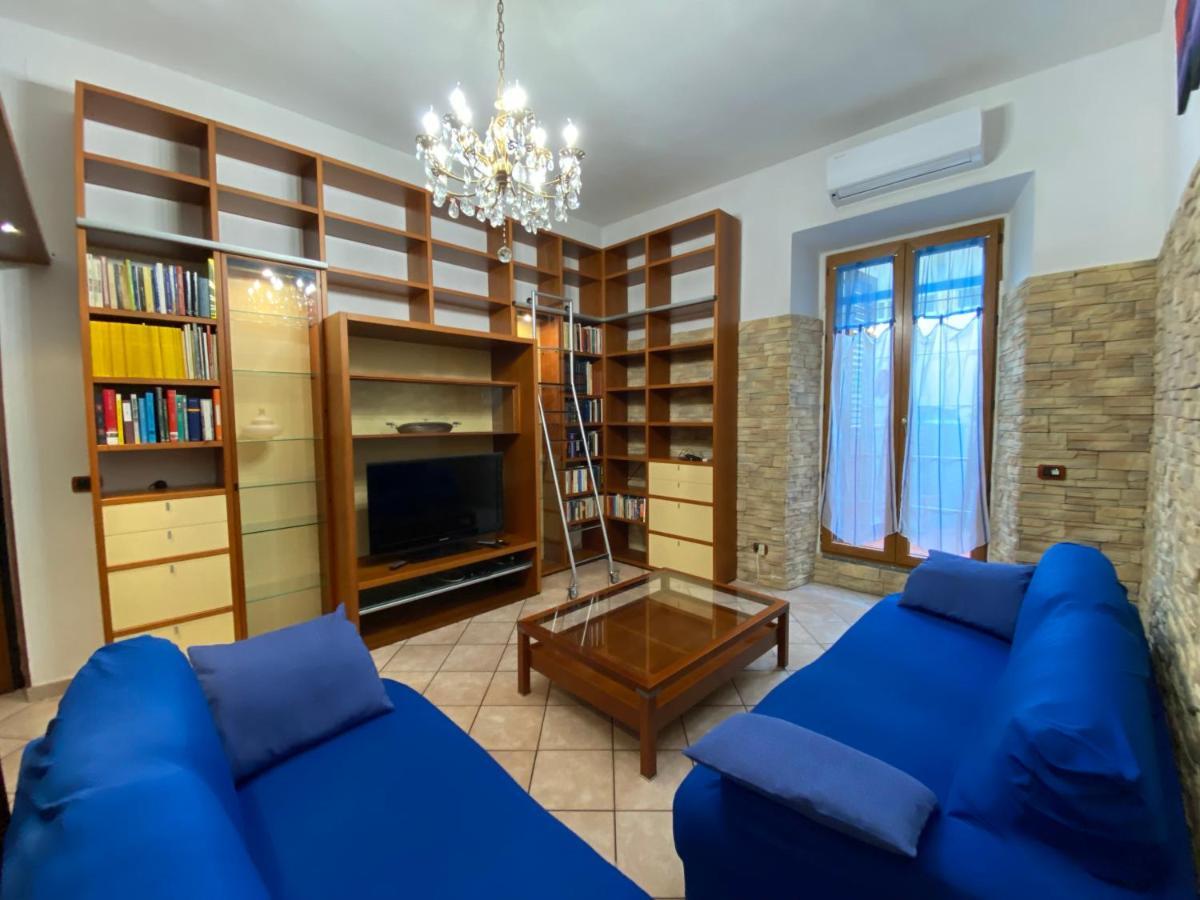 Rossini'S House Appartement Cagliari Buitenkant foto